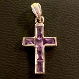 Amethyst set in sterling silver cross pendant